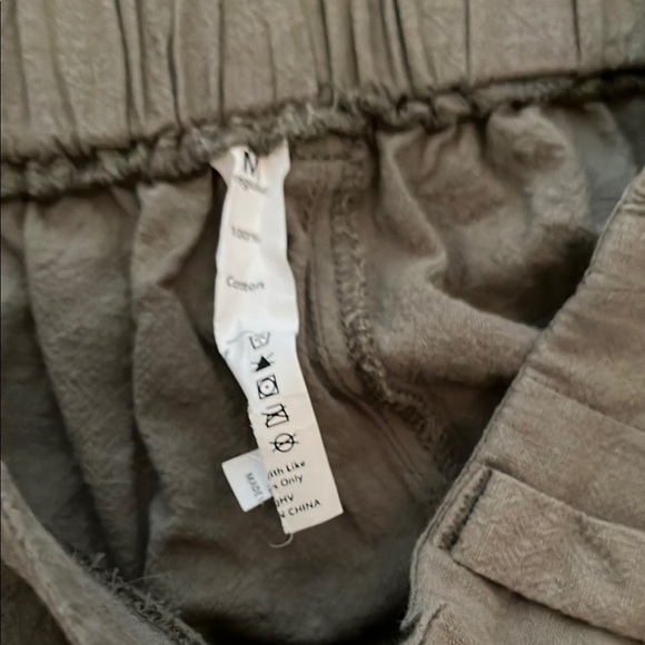 High Rise Wide Leg Crop Olive Green Pants Size M - Picture 3 of 4